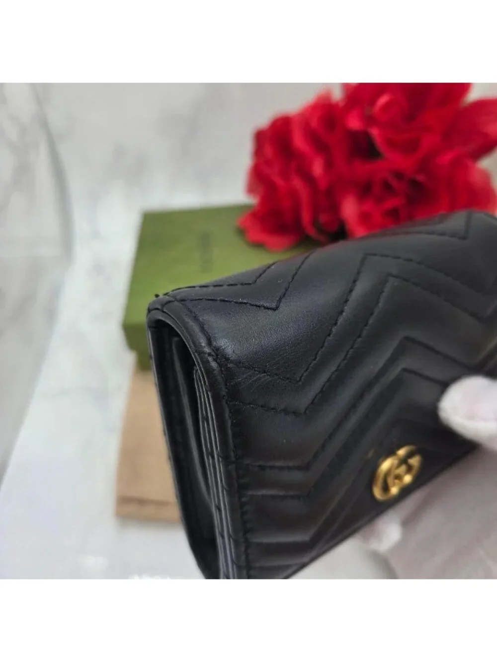 Gucci Fold Wallet GG Marmont Quilted Black